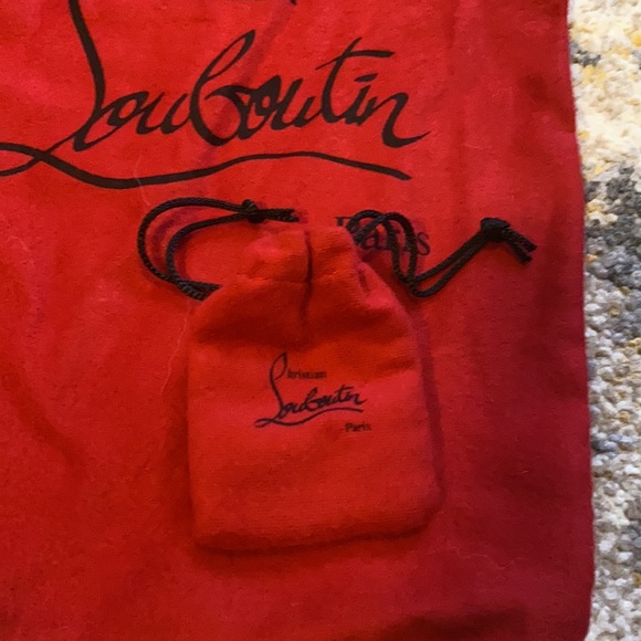 Like new, worn once to a wedding, very comfortable - Picture 6 of 13